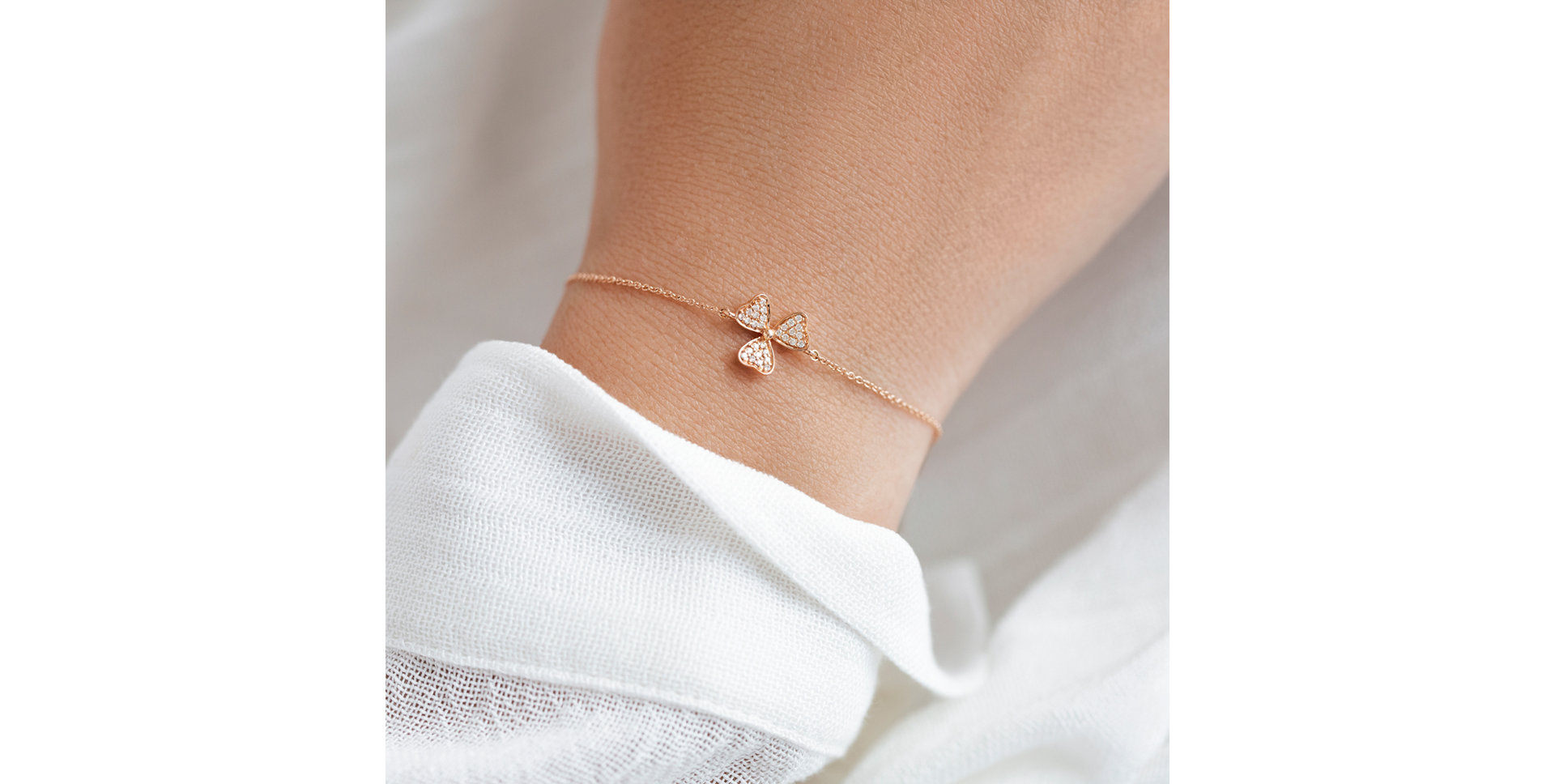 Diamond bracelet Petal