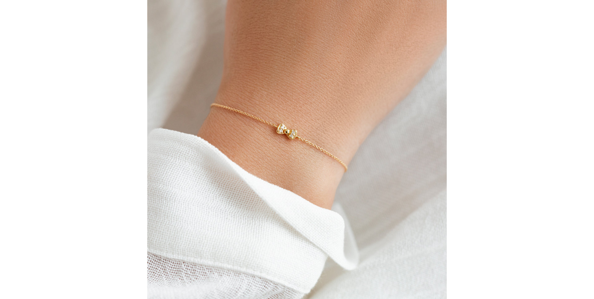 Bracelet with black diamonds Shiny Bow