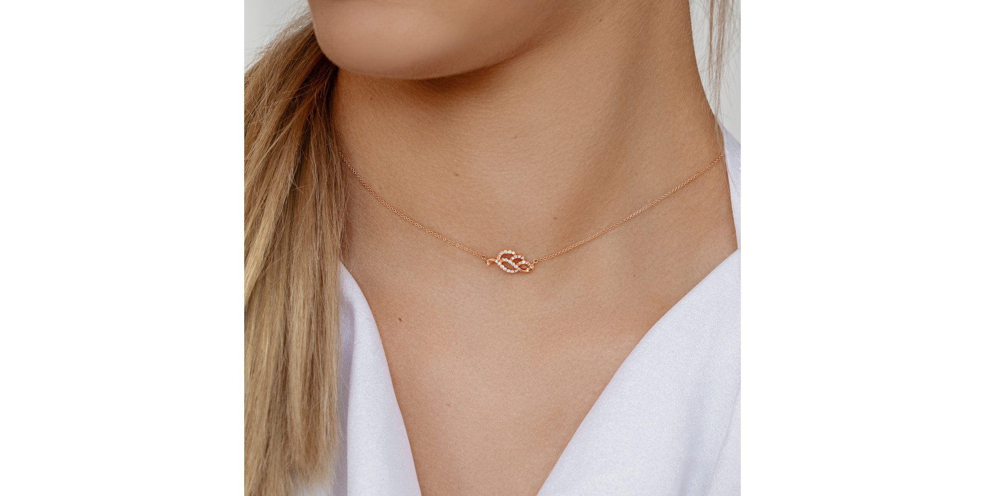 Diamond necklace Sparkling Leaf