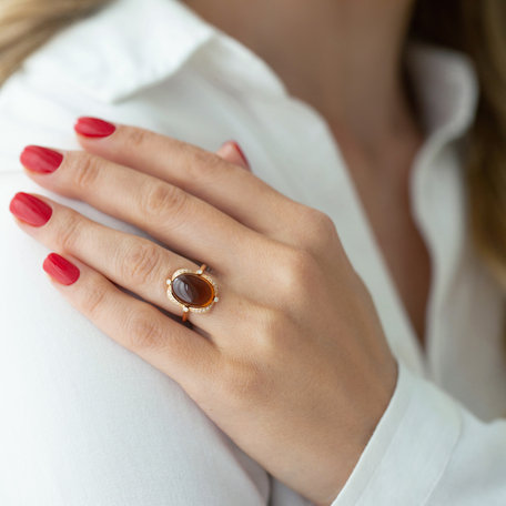 Diamond ring with Quartz Herbal love
