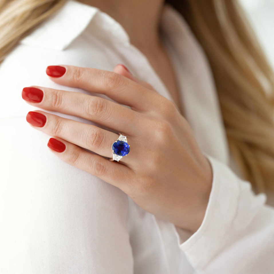 Diamond ring with Tanzanite Galaxy Desire