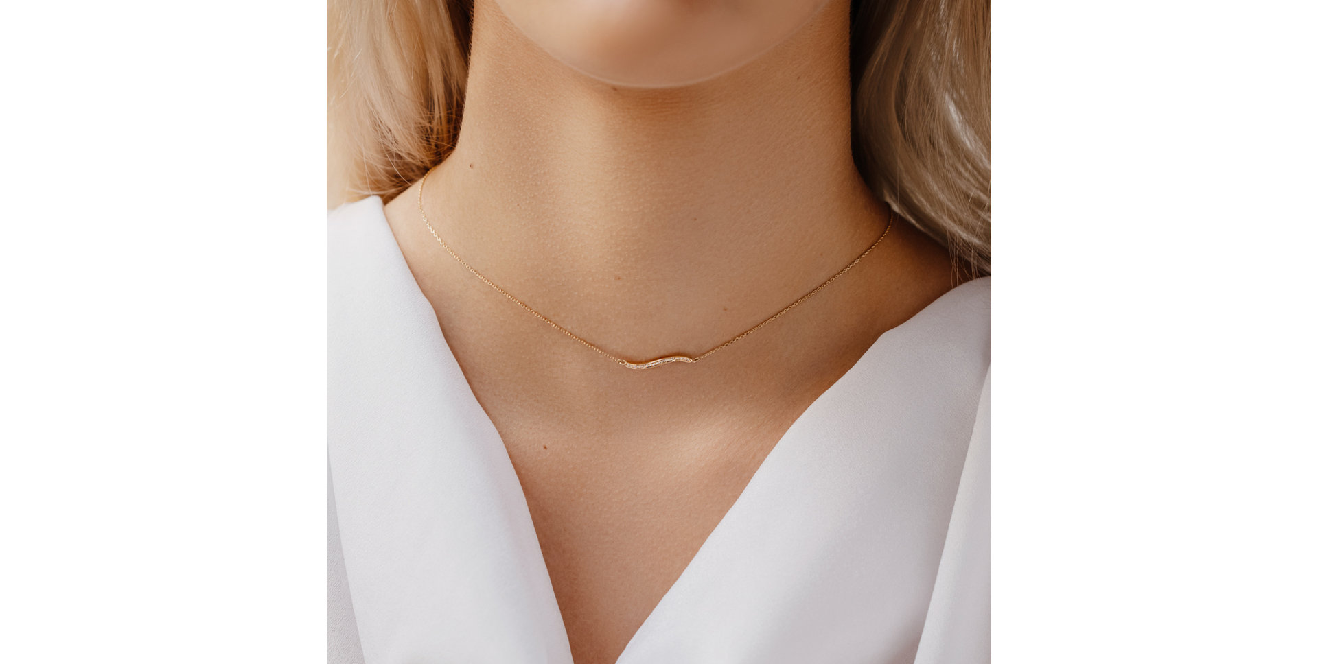 Diamond necklace Wave