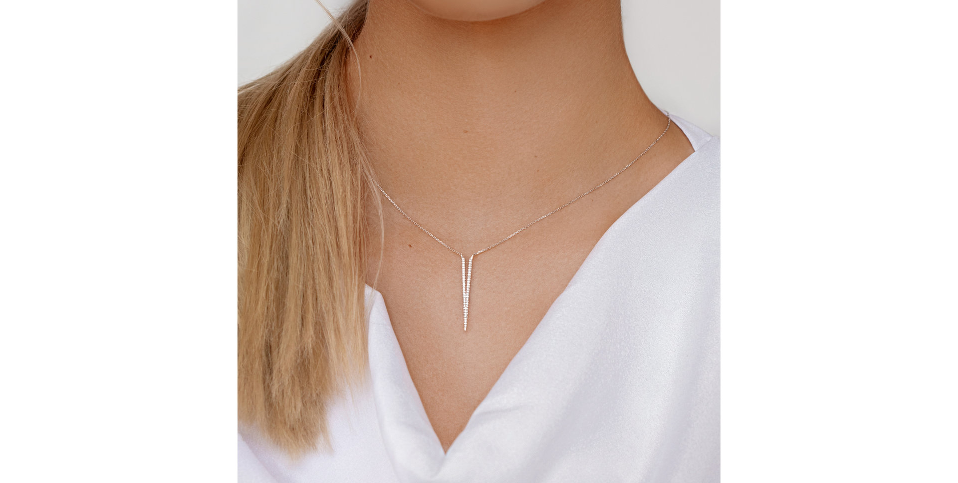 Diamond necklace Sparkling Victory