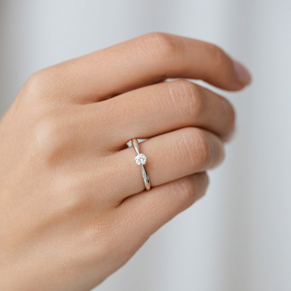 Diamond ring Eternal Joy