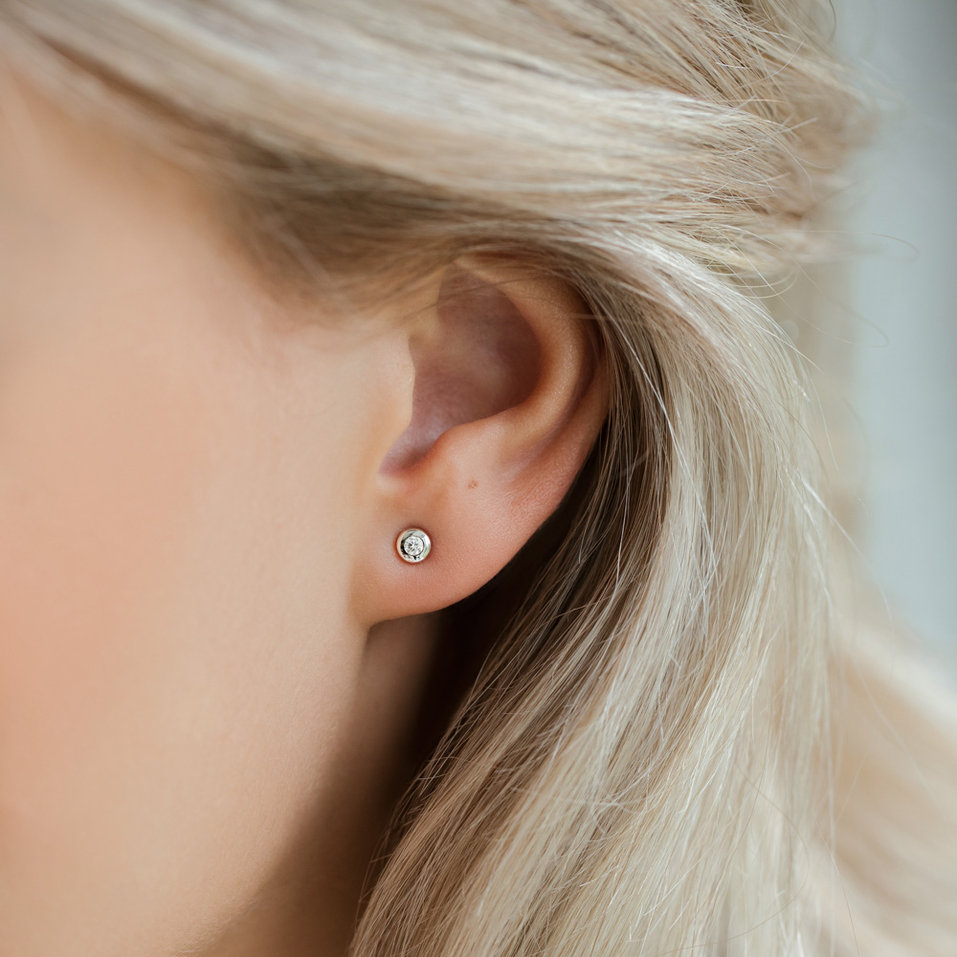 Diamond earrings Sparkling Dots