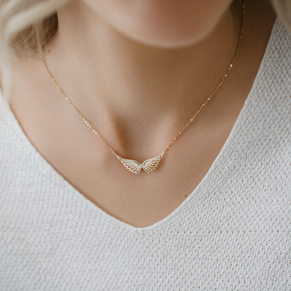 Diamond necklace Wings
