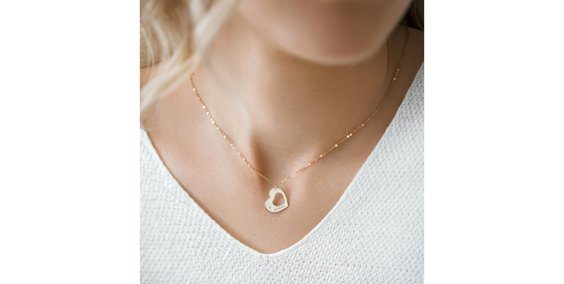Diamond necklace Forever