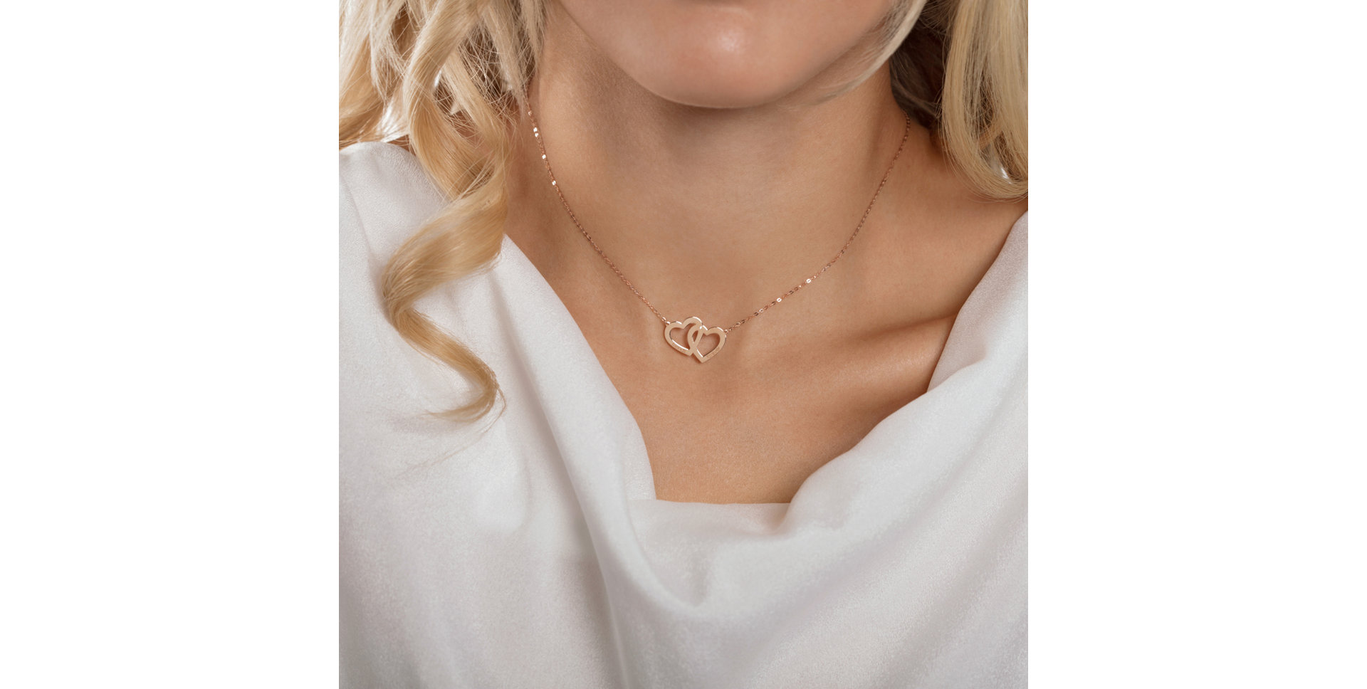 Diamond necklace Friends Forever