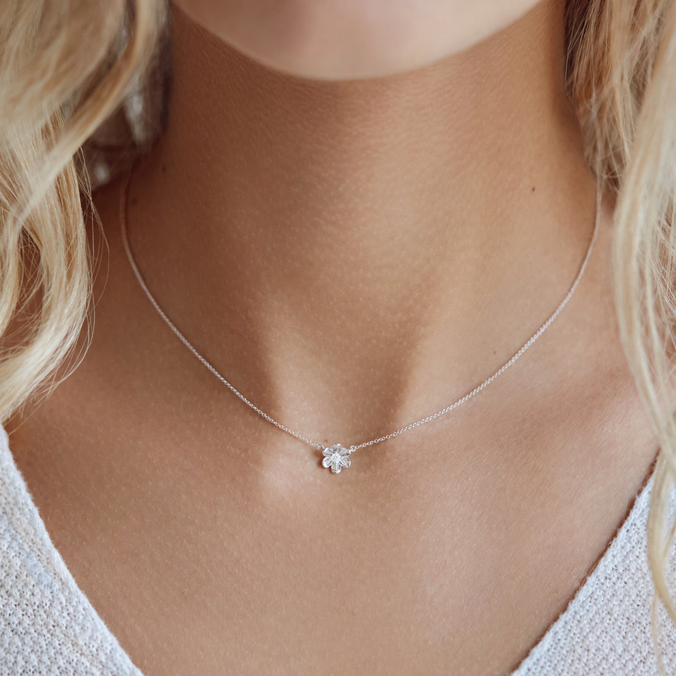 Diamond necklace Shiny Blossom