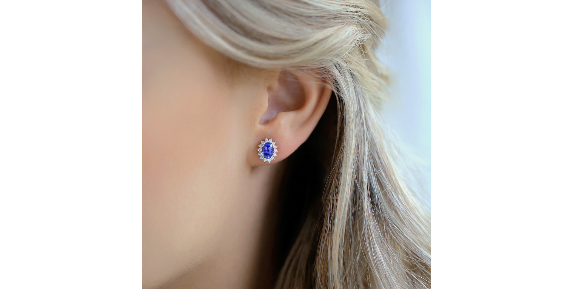 Diamond earrings with Sapphire Princess Sparkle