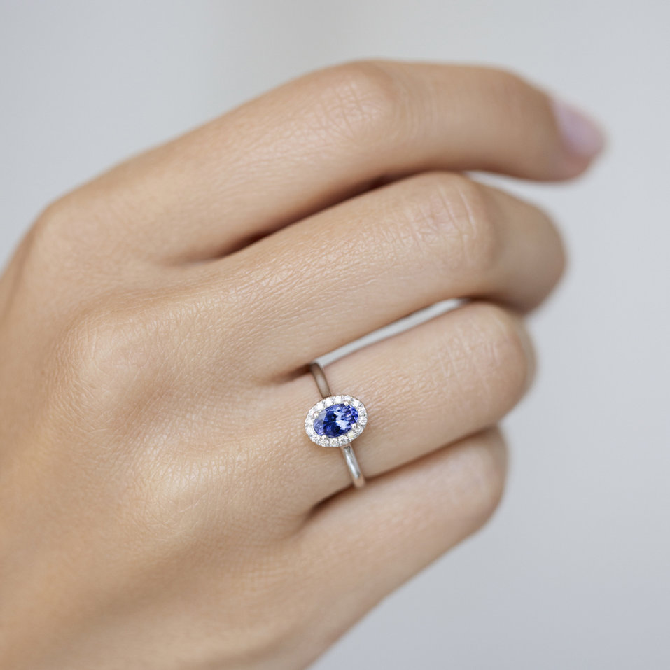 Diamond ring with Tanzanite Princess