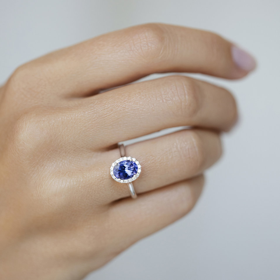 Diamond ring with Tanzanite Princess
