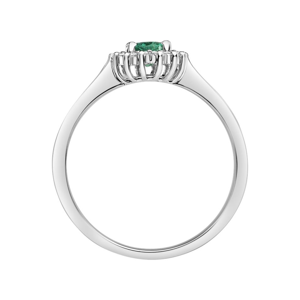 Diamond ring with Emerald Princess