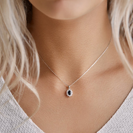 Diamond pendant with Ruby Princess