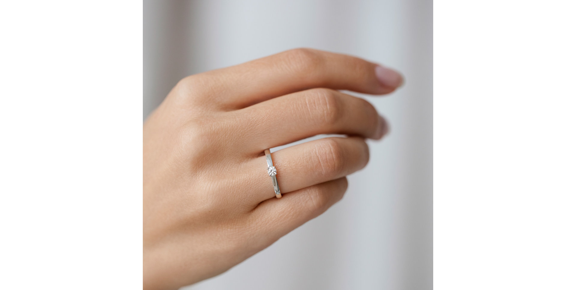 Diamond ring Spark of Love