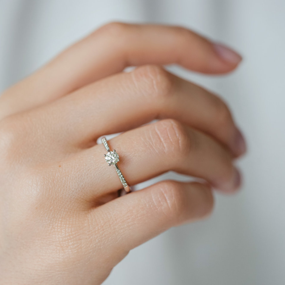 Diamond ring Pure Love