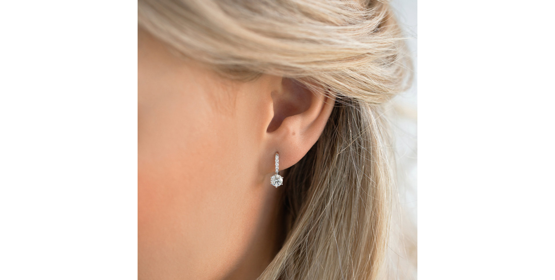 Diamond earrings Sparkless