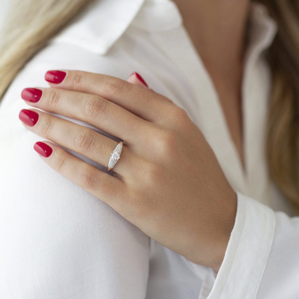 Diamond ring Patrice