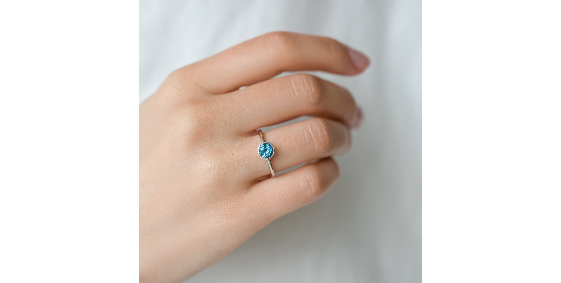 Ring with Morganite Bonbon