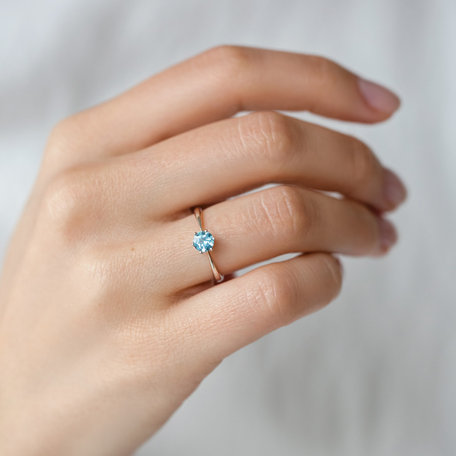 Ring with Topaz Swiss Bonbon