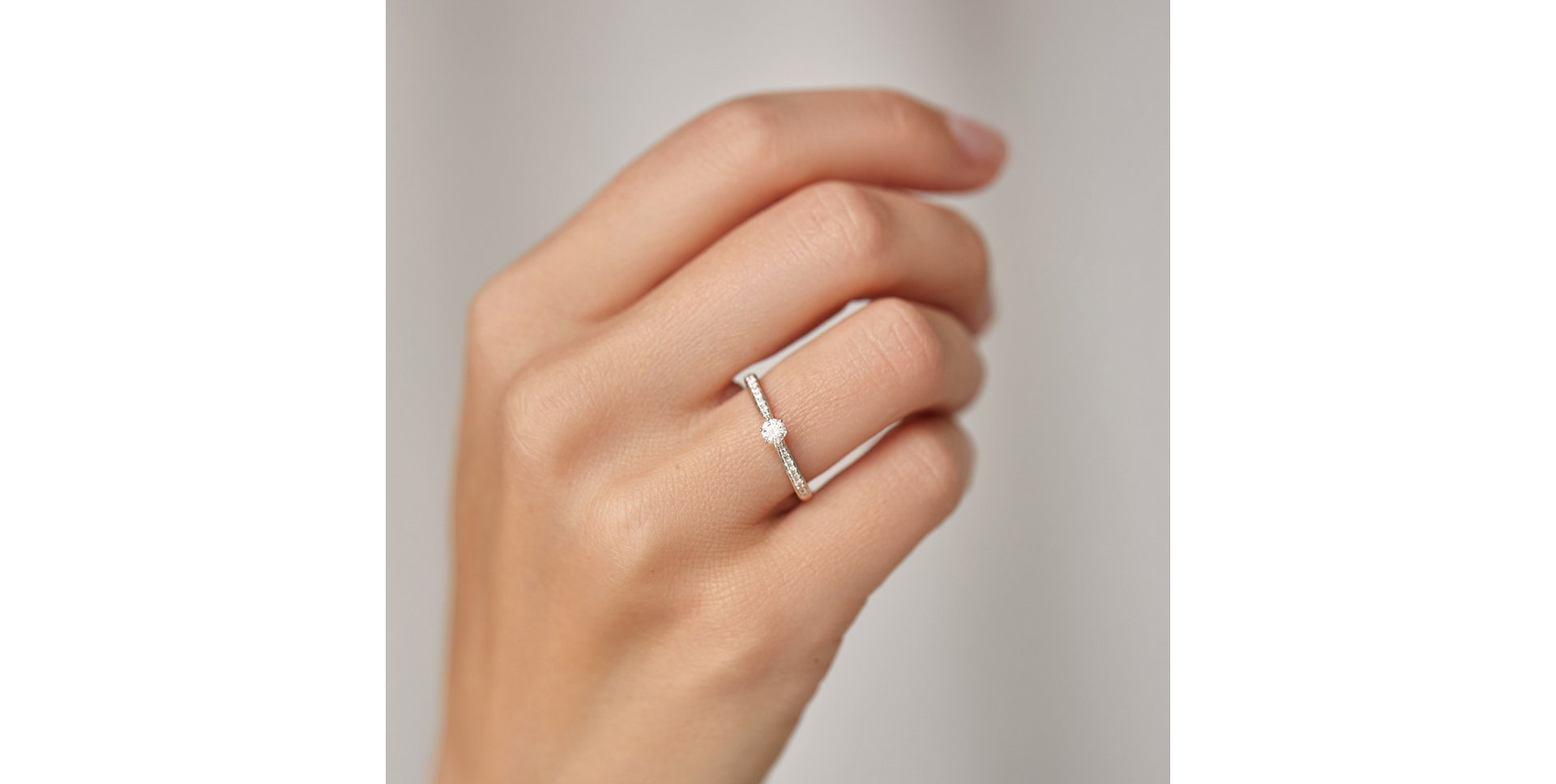 Diamond ring Midnight Romance