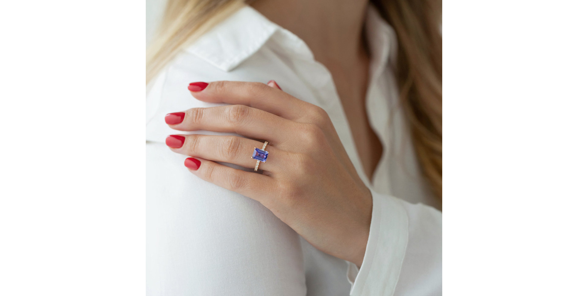 Diamond ring with Tanzanite Proud Promise