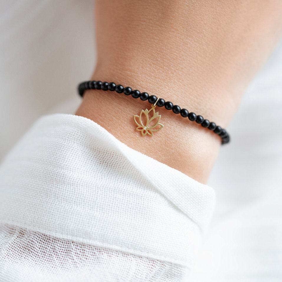 Diamond bracelet with Agate Dark Lotus