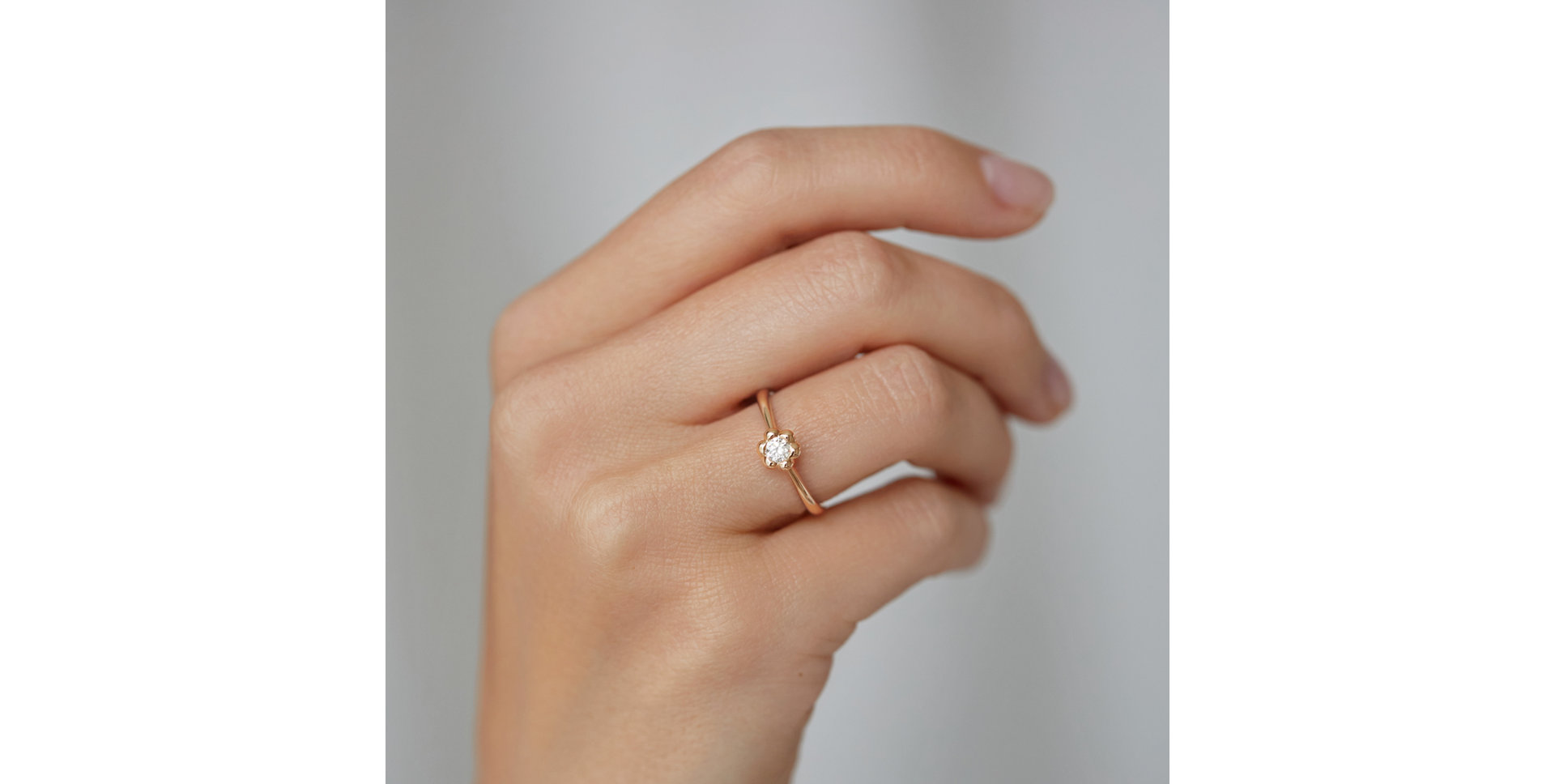 Diamond ring Blooming Love