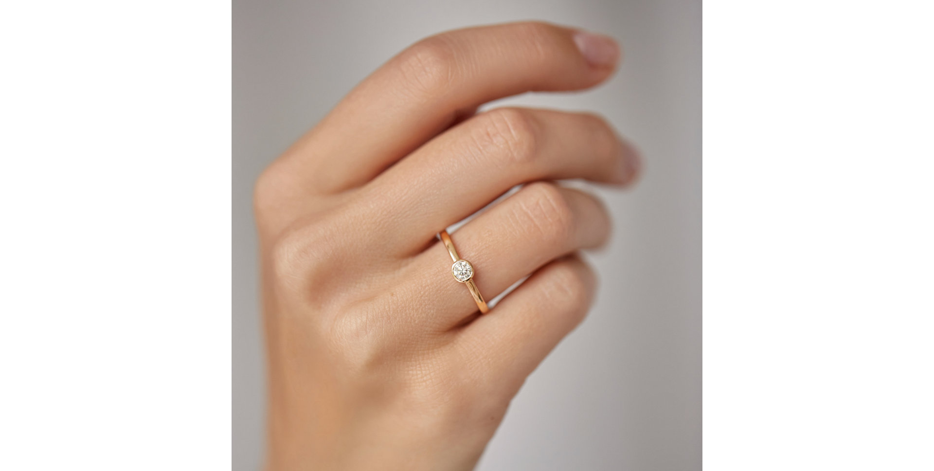 Diamond ring Seductive Glow