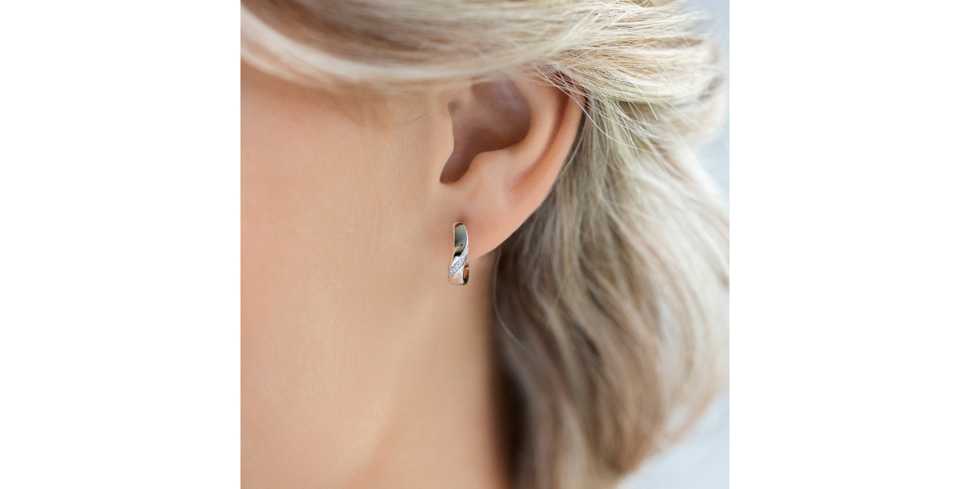 Diamond earrings Moon Ray