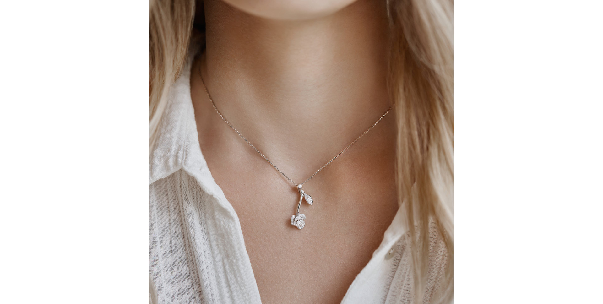 Diamond pendant Garden Passion