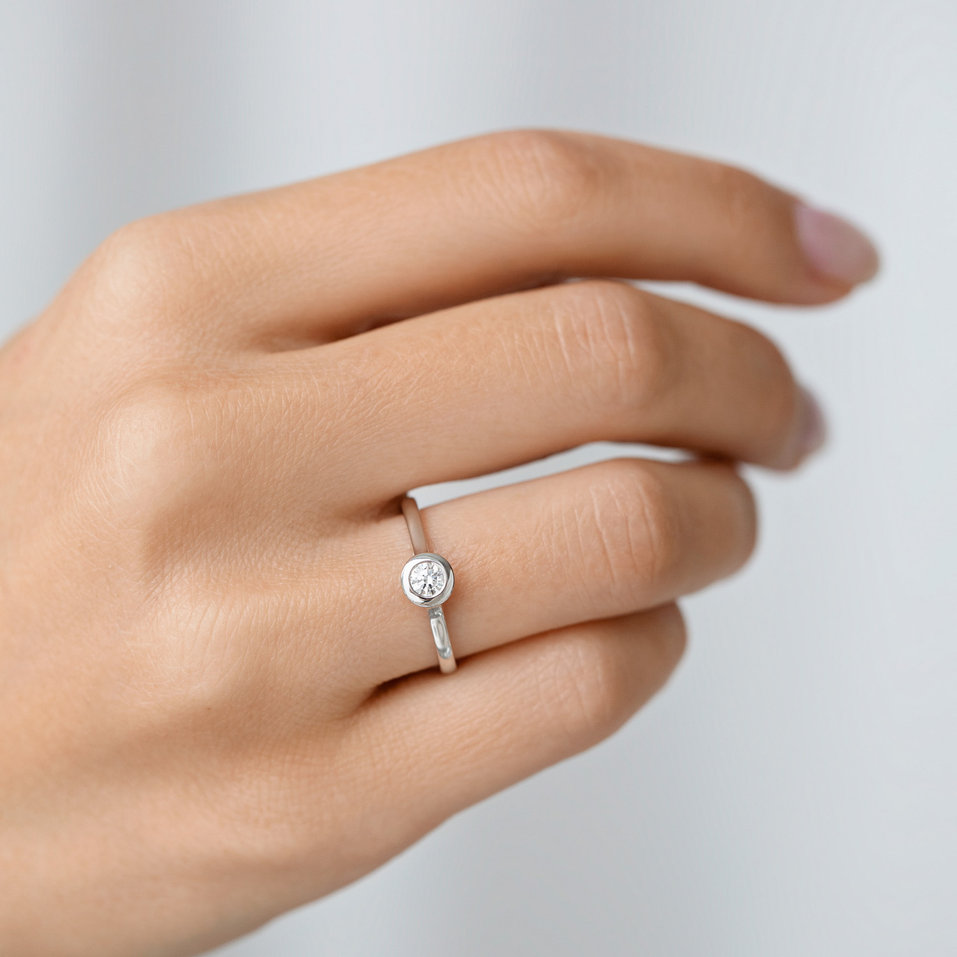 Diamond ring Classy Dot