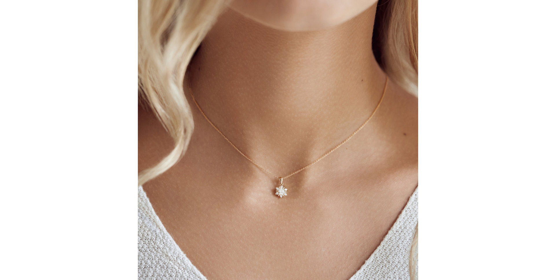 Diamond pendant Snow Star
