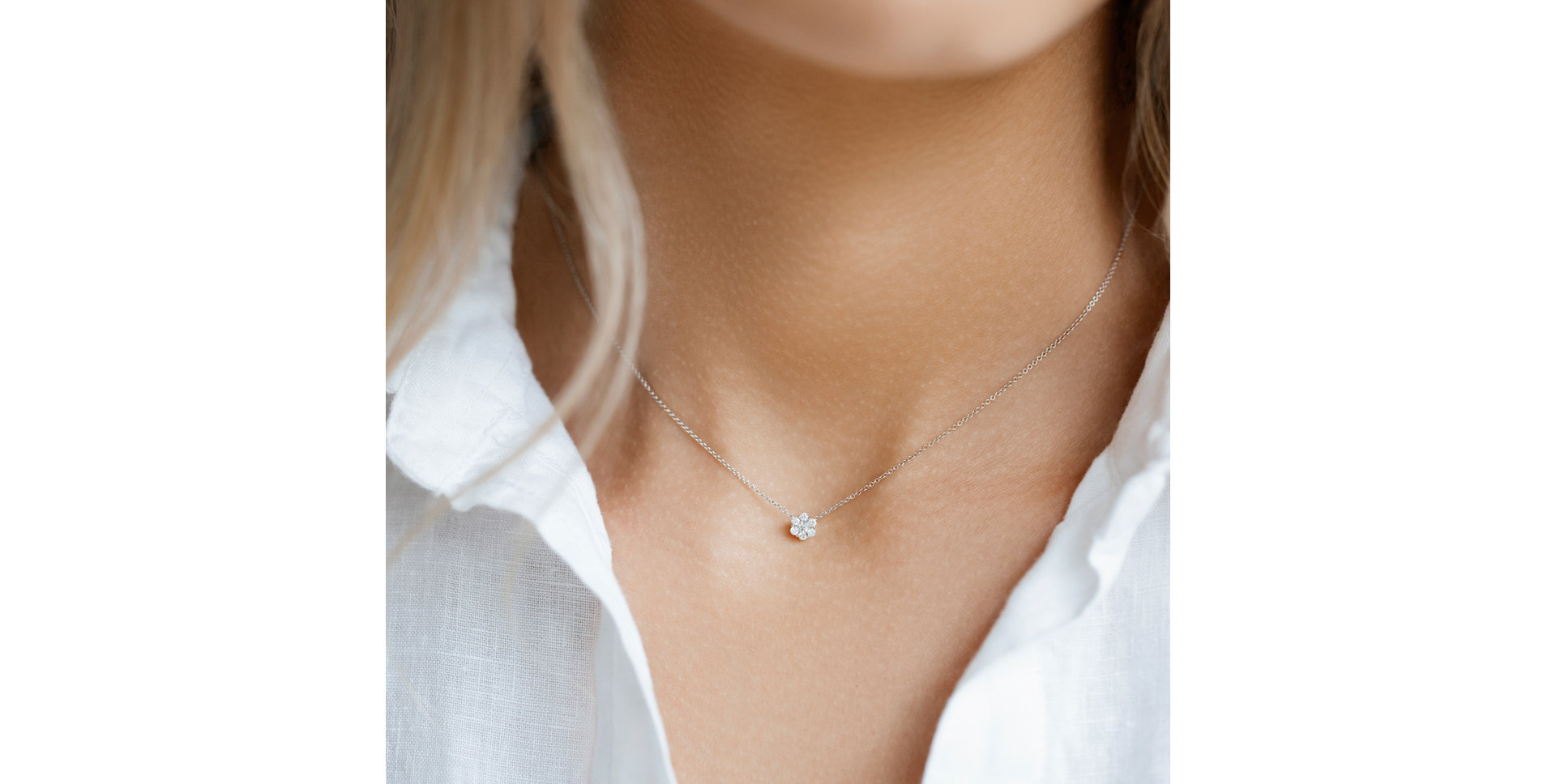 Diamond necklace Shiny Flower