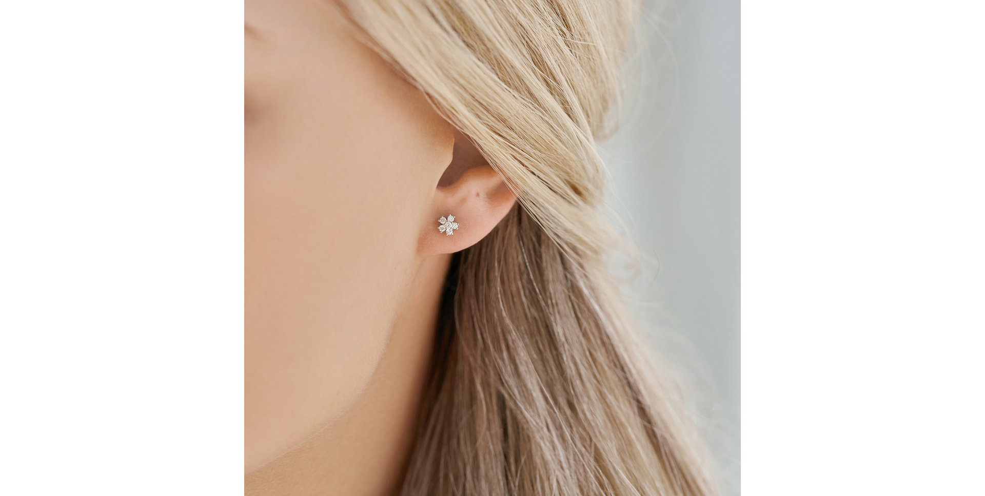 Diamond earrings Sparkless