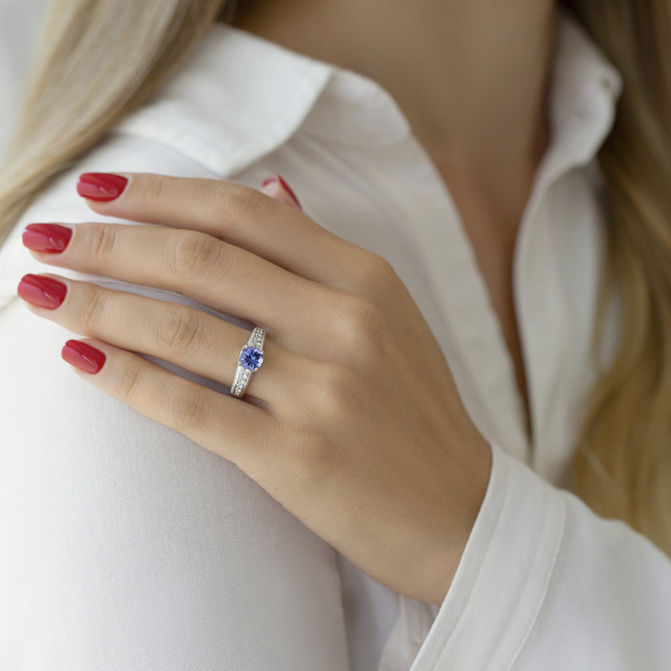 Diamond ring with Tanzanite Infinite Wonder
