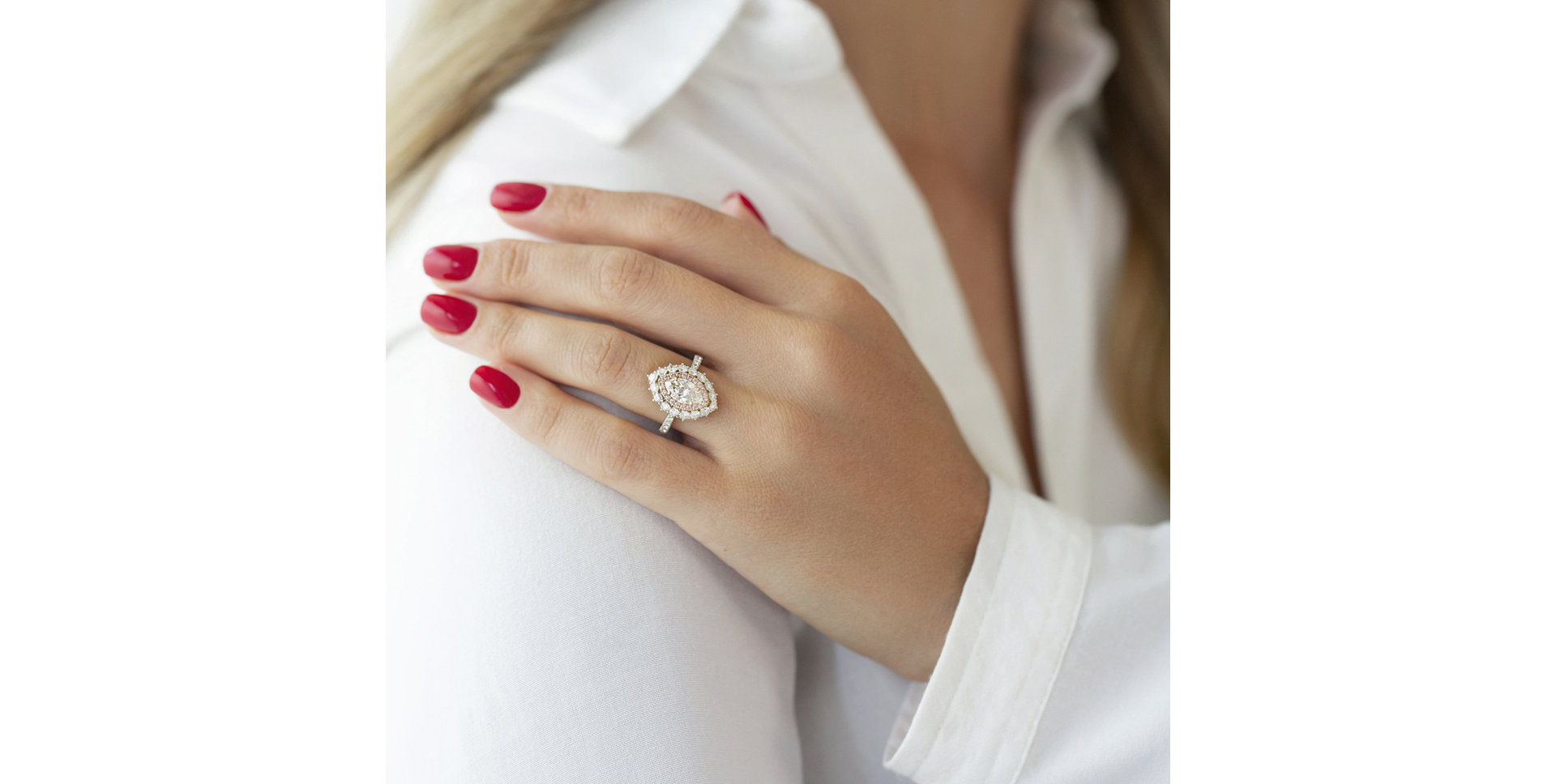 Ring with white and pink diamonds Princess