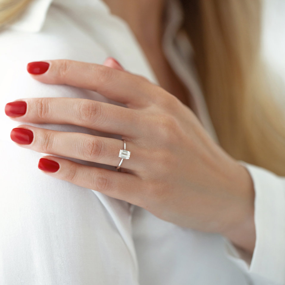 Diamond ring Sparkling Octave