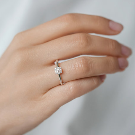 Diamond ring Infinitely Minimalist