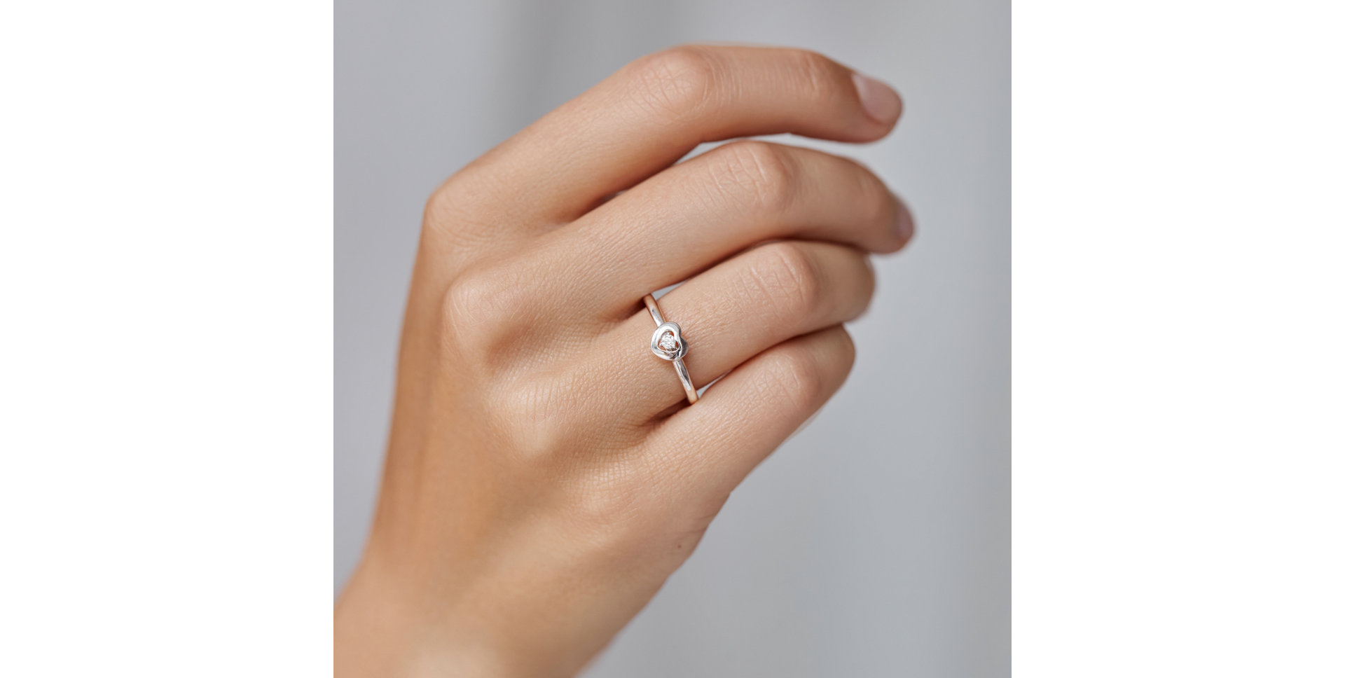 Diamond ring Tender Heart