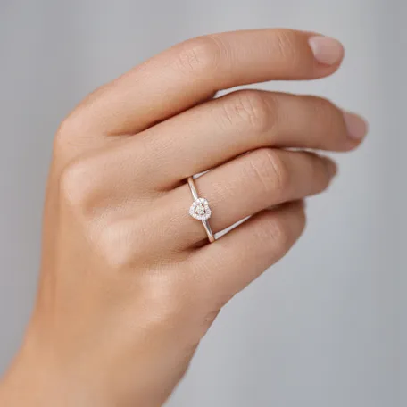 Diamond ring Tender Heart
