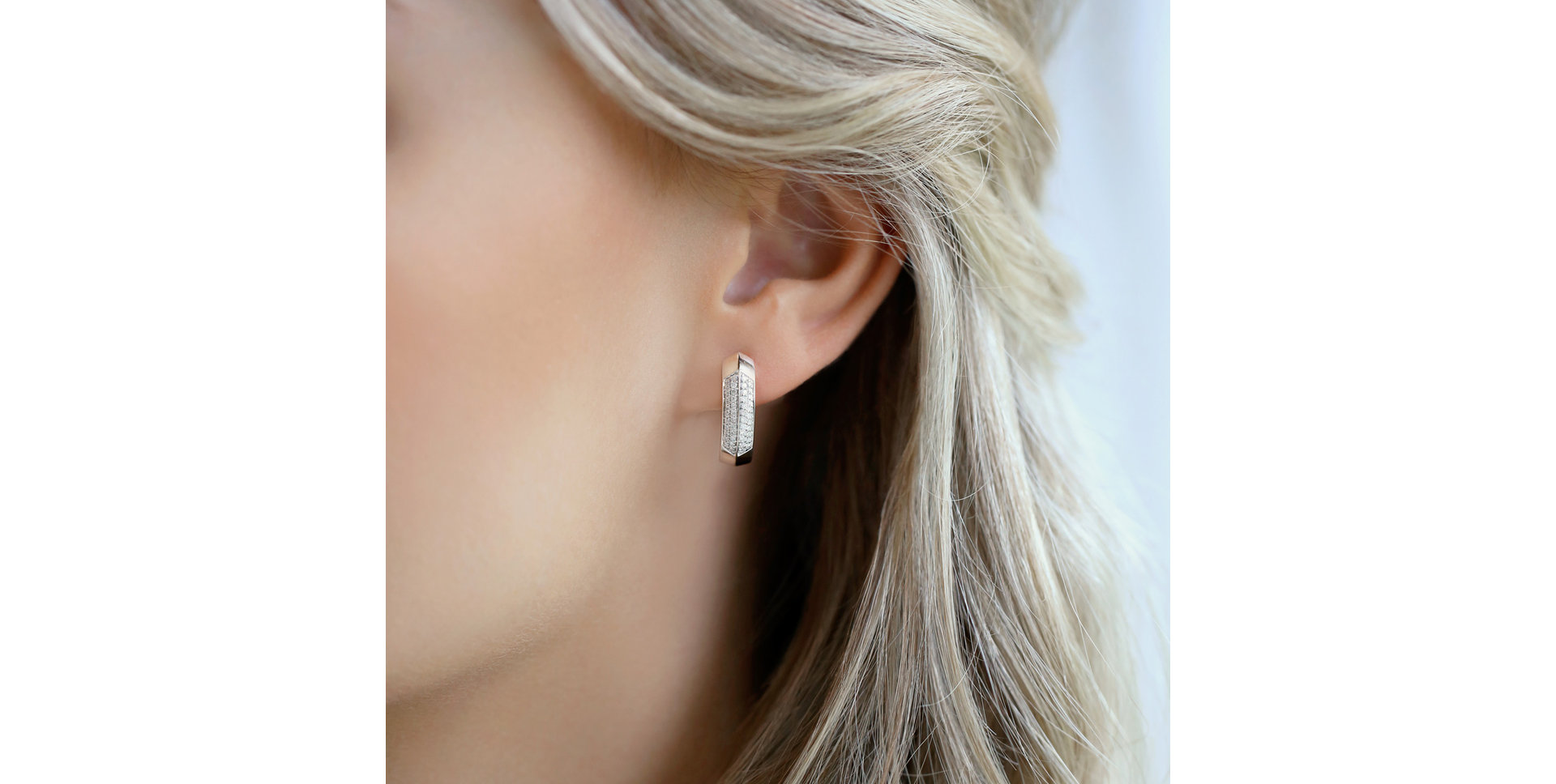 Diamond earrings Space Lady