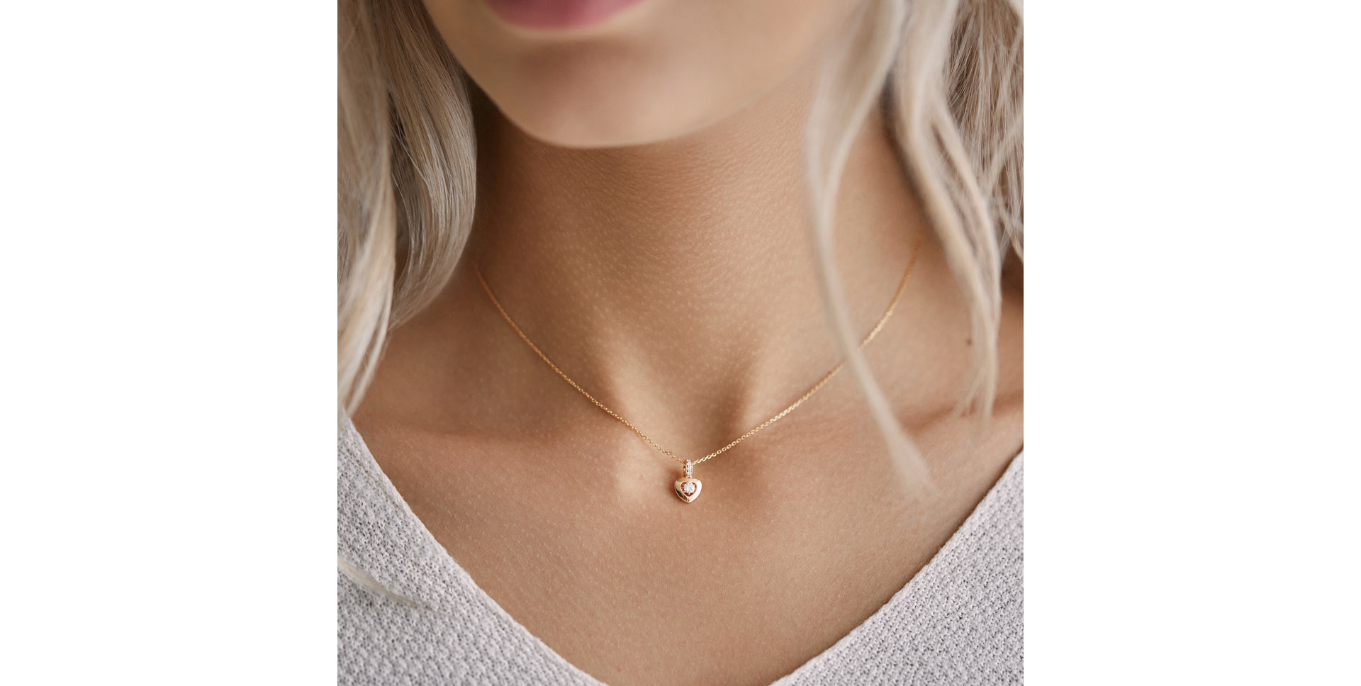 Diamond pendant Petite Heart