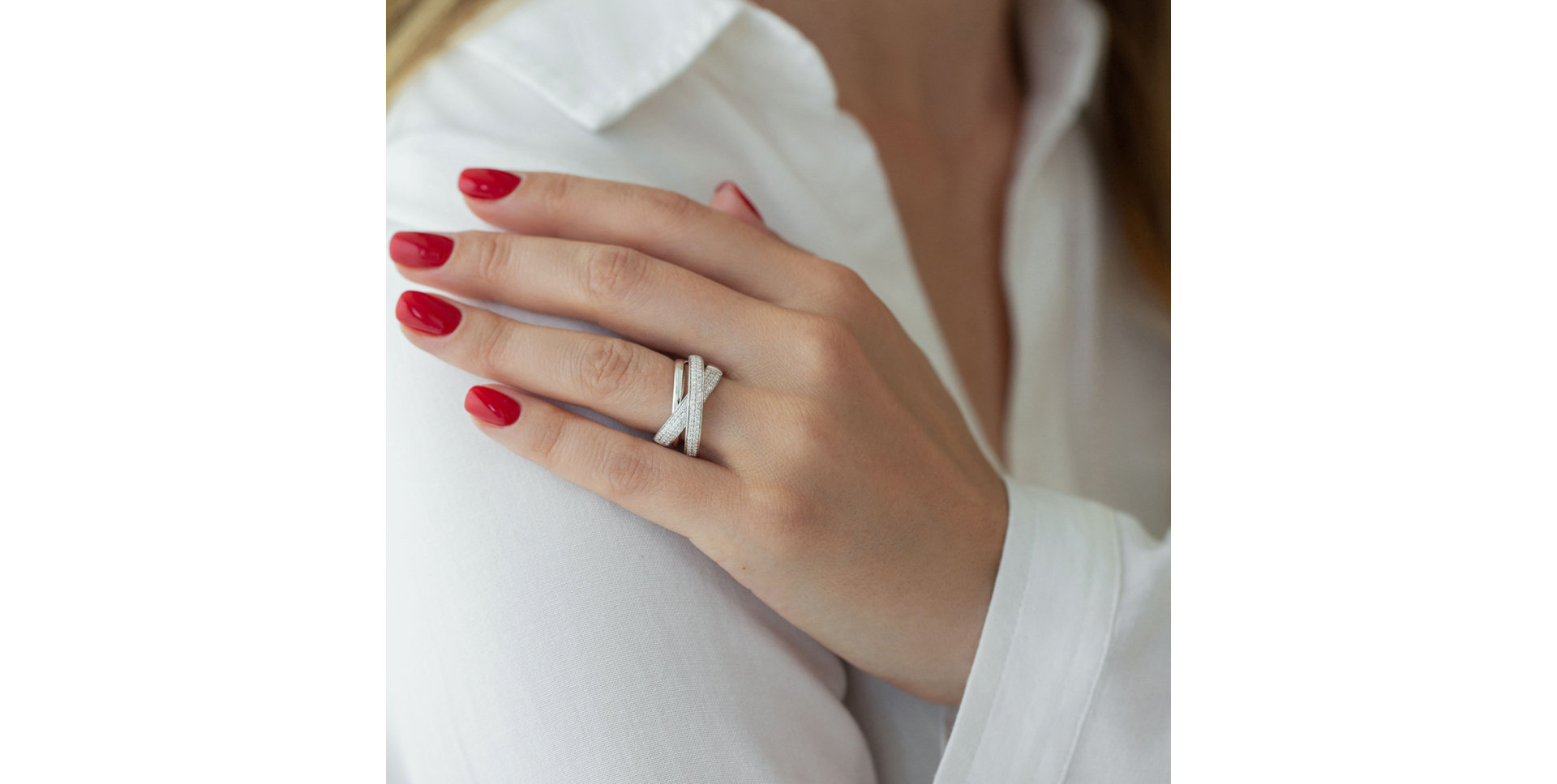 Diamond ring Vesper Ribbon