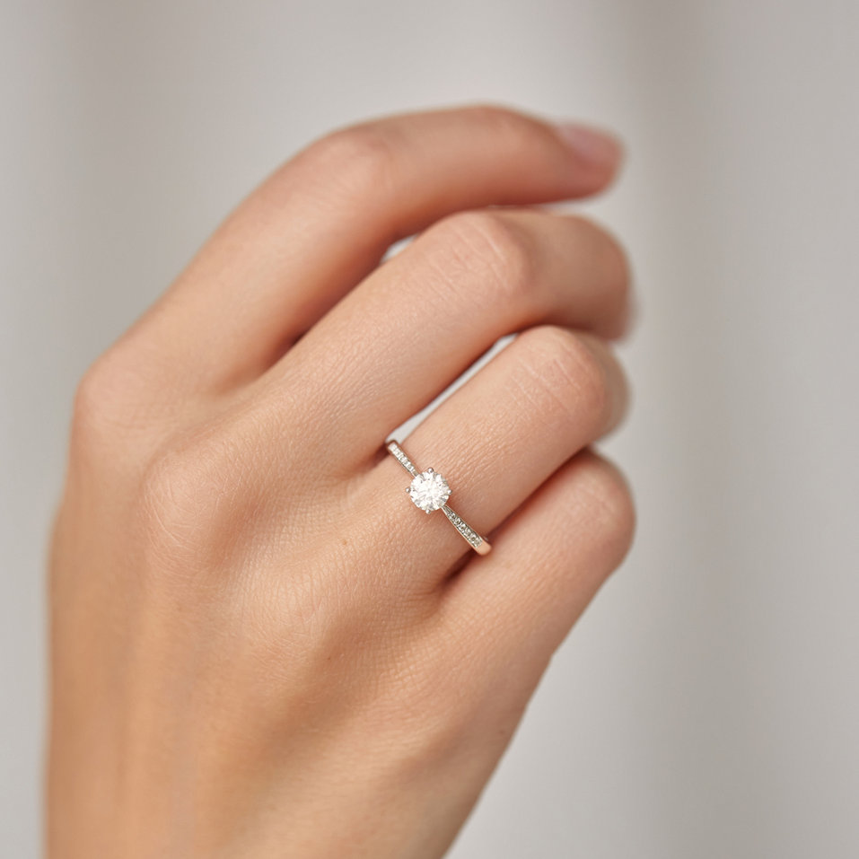 Diamond ring Pure Love