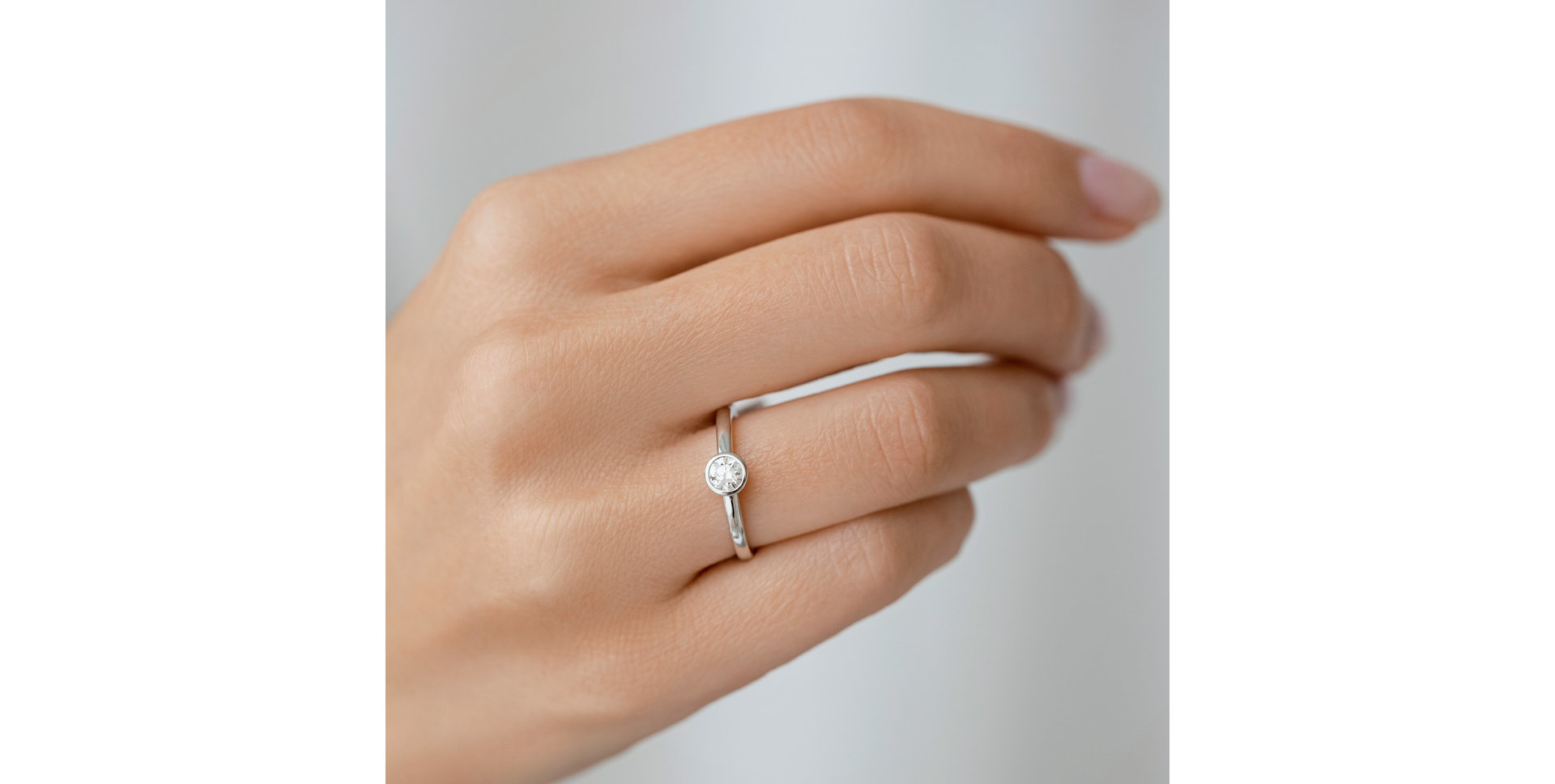 Diamond ring Seductive Glow