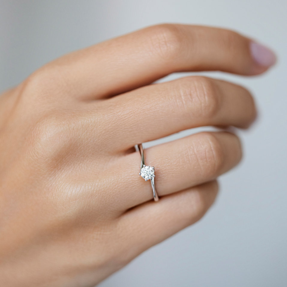 Diamond ring Vivid Love