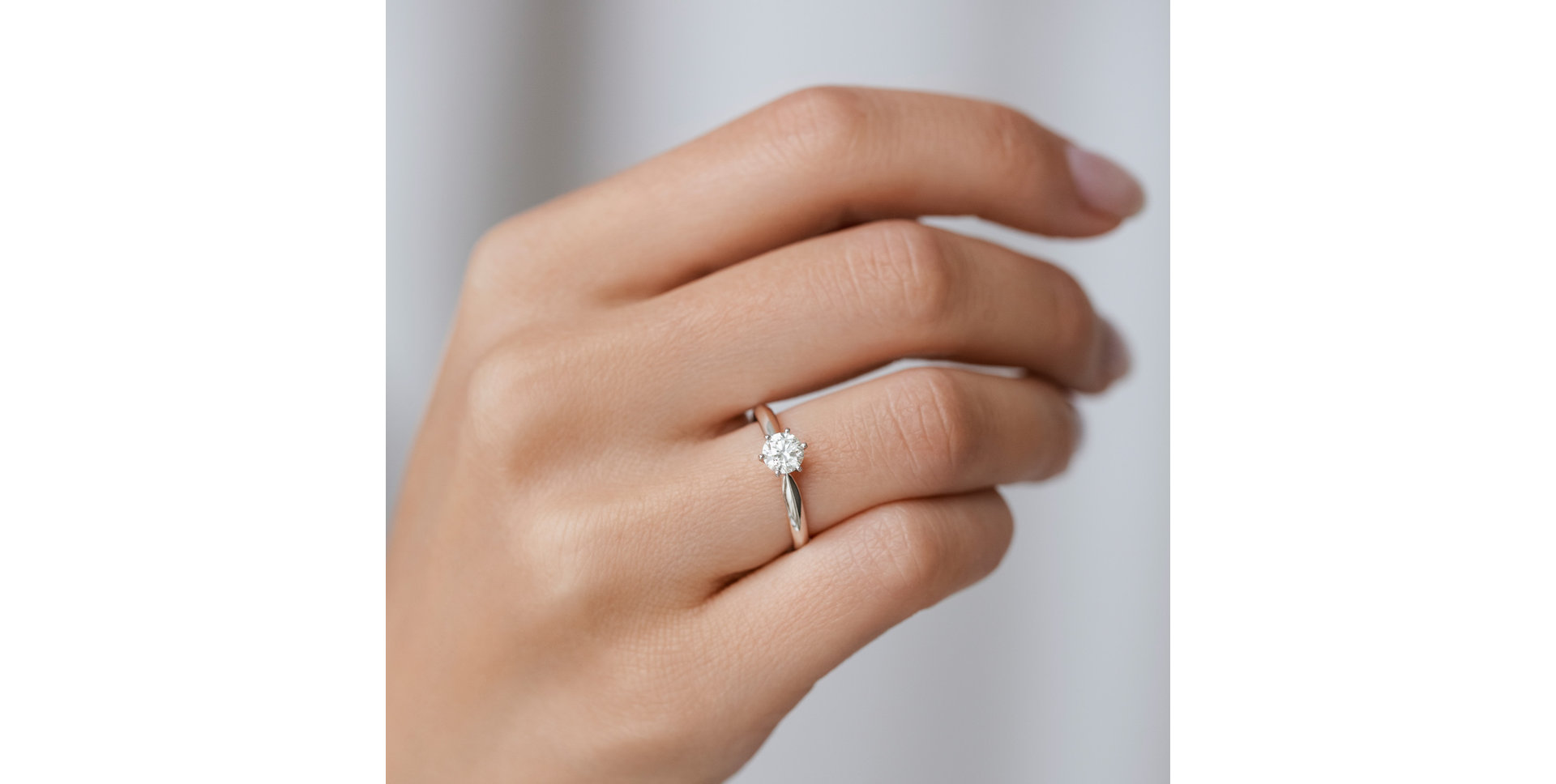 Diamond ring Eternal Joy