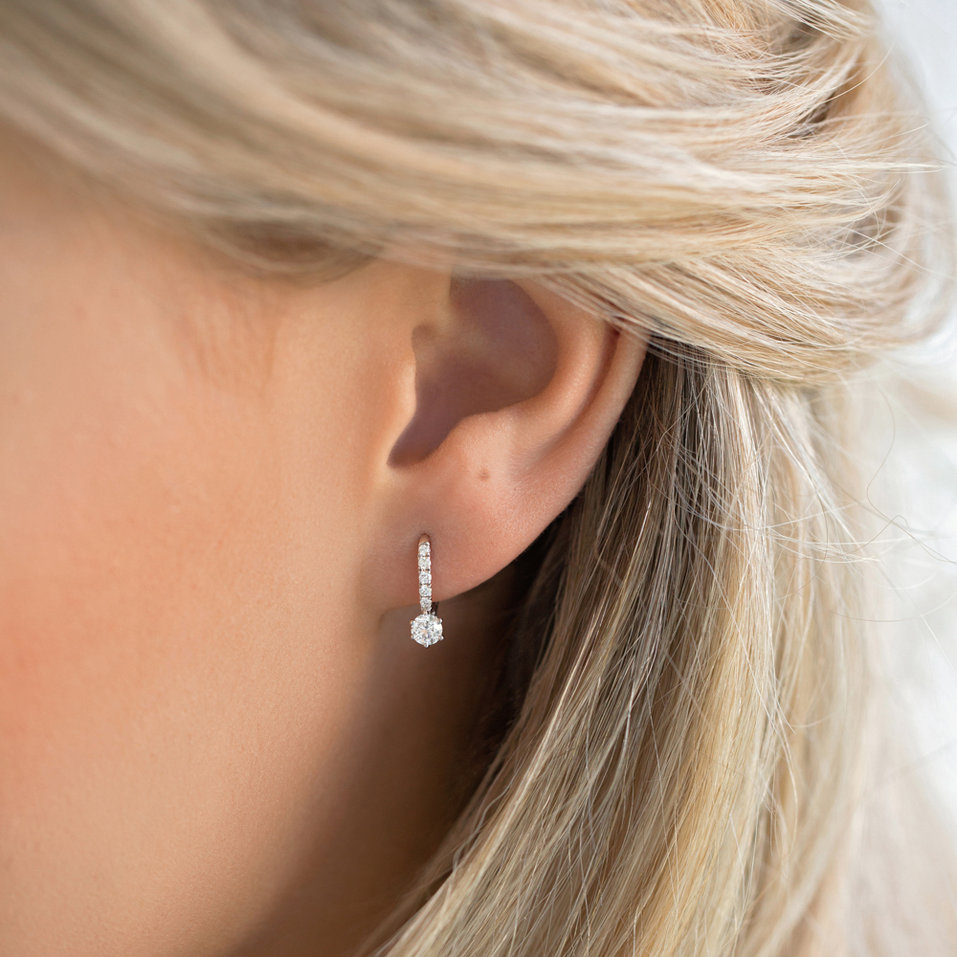 Diamond earrings Essential Glow