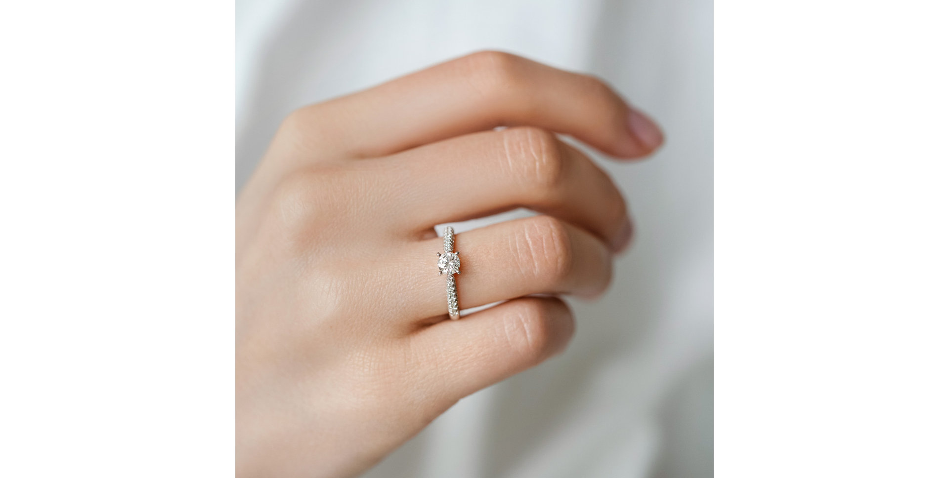 Diamond ring Luxury Romance